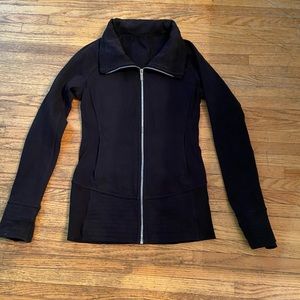 Lululemon black zip up sweatshirt